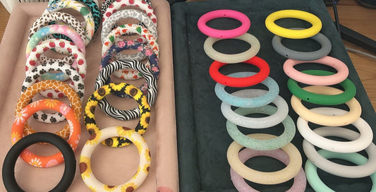 diy silicone ring：printed colors can use for the car charms